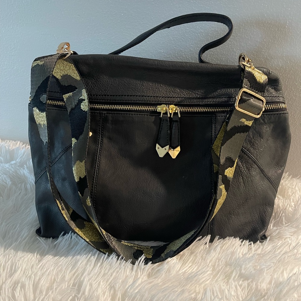 Perlina Vintage Elegant Black Leather Handbag